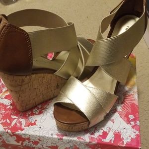 Chinese Laundry Shoes